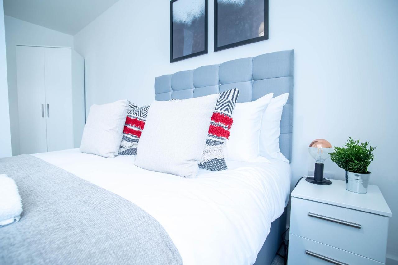 Luxury Apartments Available Next To Train Station - The Wallgate Apartments Wigan - Free Parking Luaran gambar