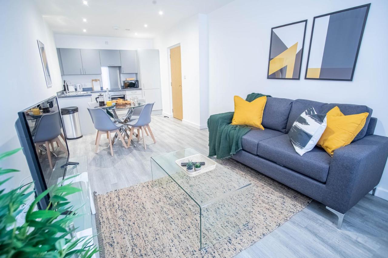 Luxury Apartments Available Next To Train Station - The Wallgate Apartments Wigan - Free Parking Luaran gambar