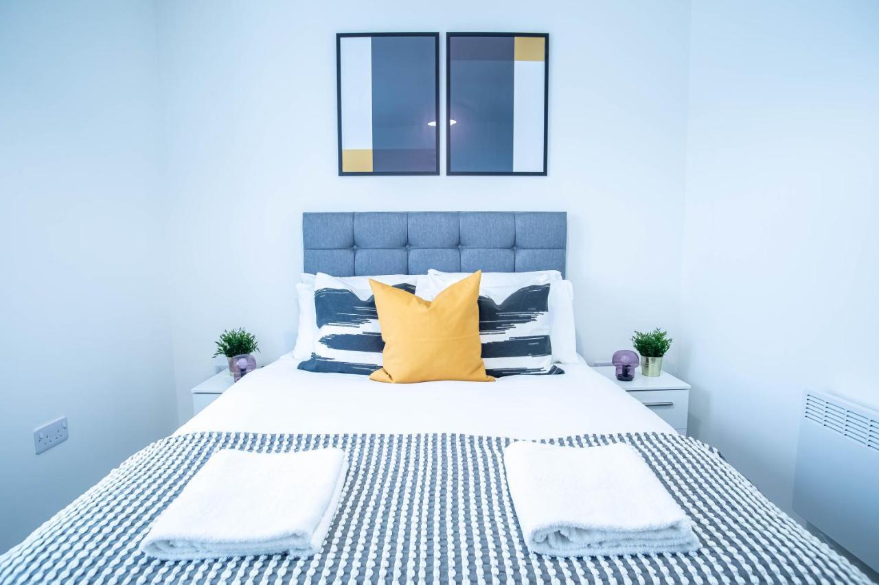 Luxury Apartments Available Next To Train Station - The Wallgate Apartments Wigan - Free Parking Luaran gambar