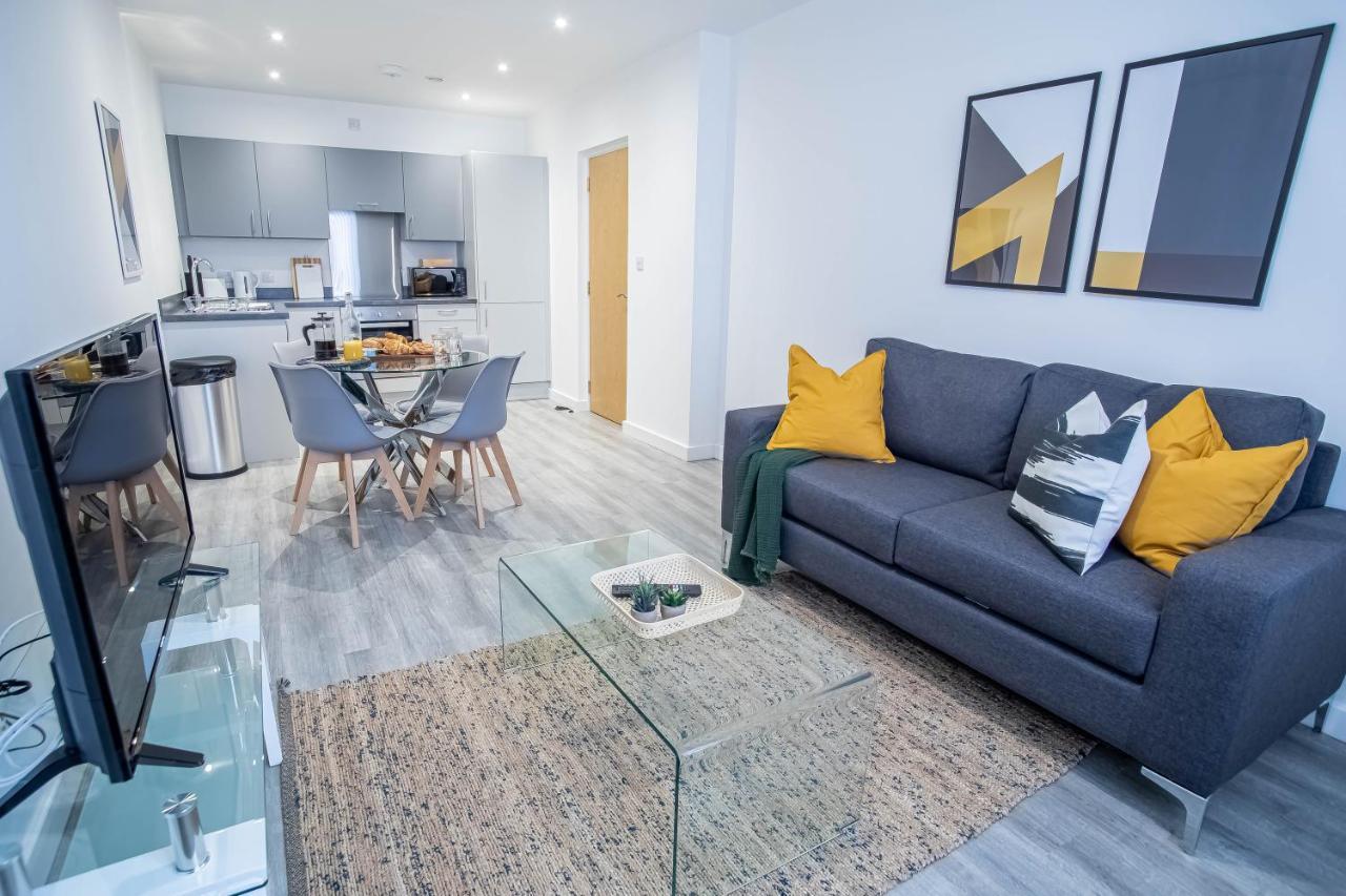 Luxury Apartments Available Next To Train Station - The Wallgate Apartments Wigan - Free Parking Luaran gambar