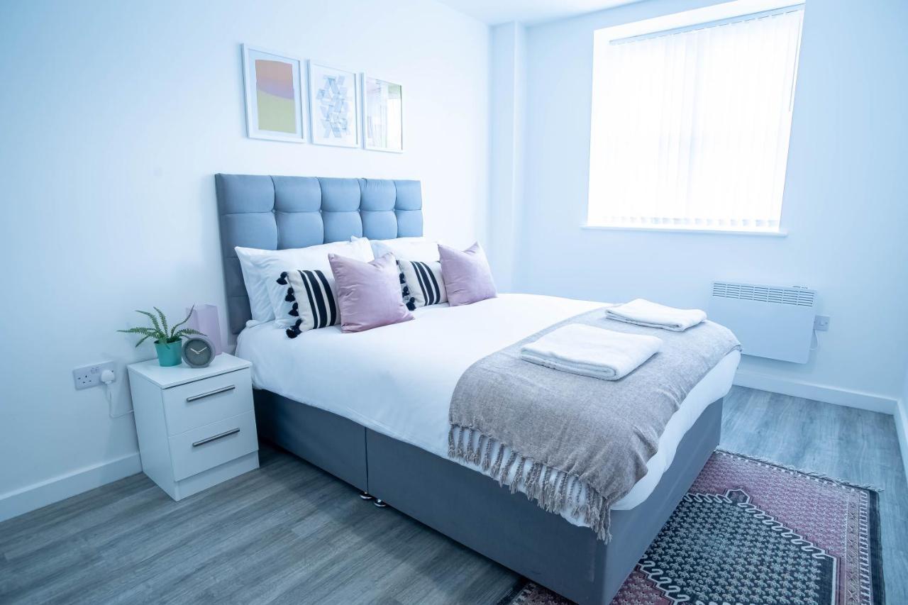 Luxury Apartments Available Next To Train Station - The Wallgate Apartments Wigan - Free Parking Luaran gambar