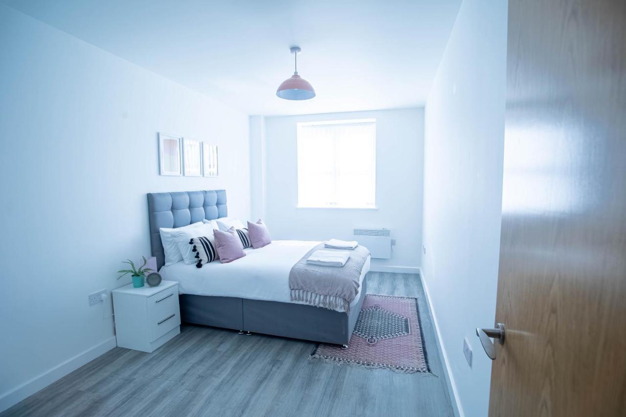 Luxury Apartments Available Next To Train Station - The Wallgate Apartments Wigan - Free Parking Luaran gambar