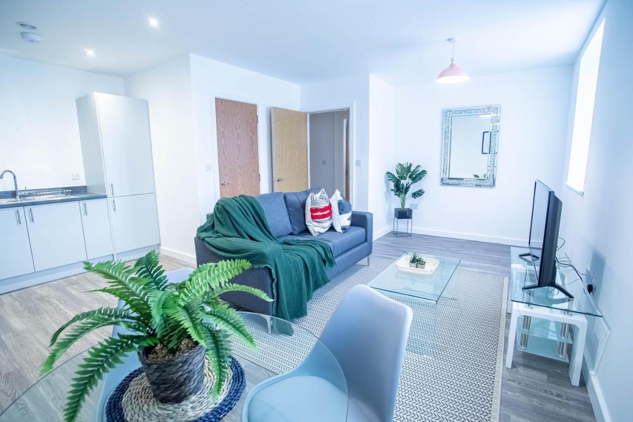 Luxury Apartments Available Next To Train Station - The Wallgate Apartments Wigan - Free Parking Luaran gambar