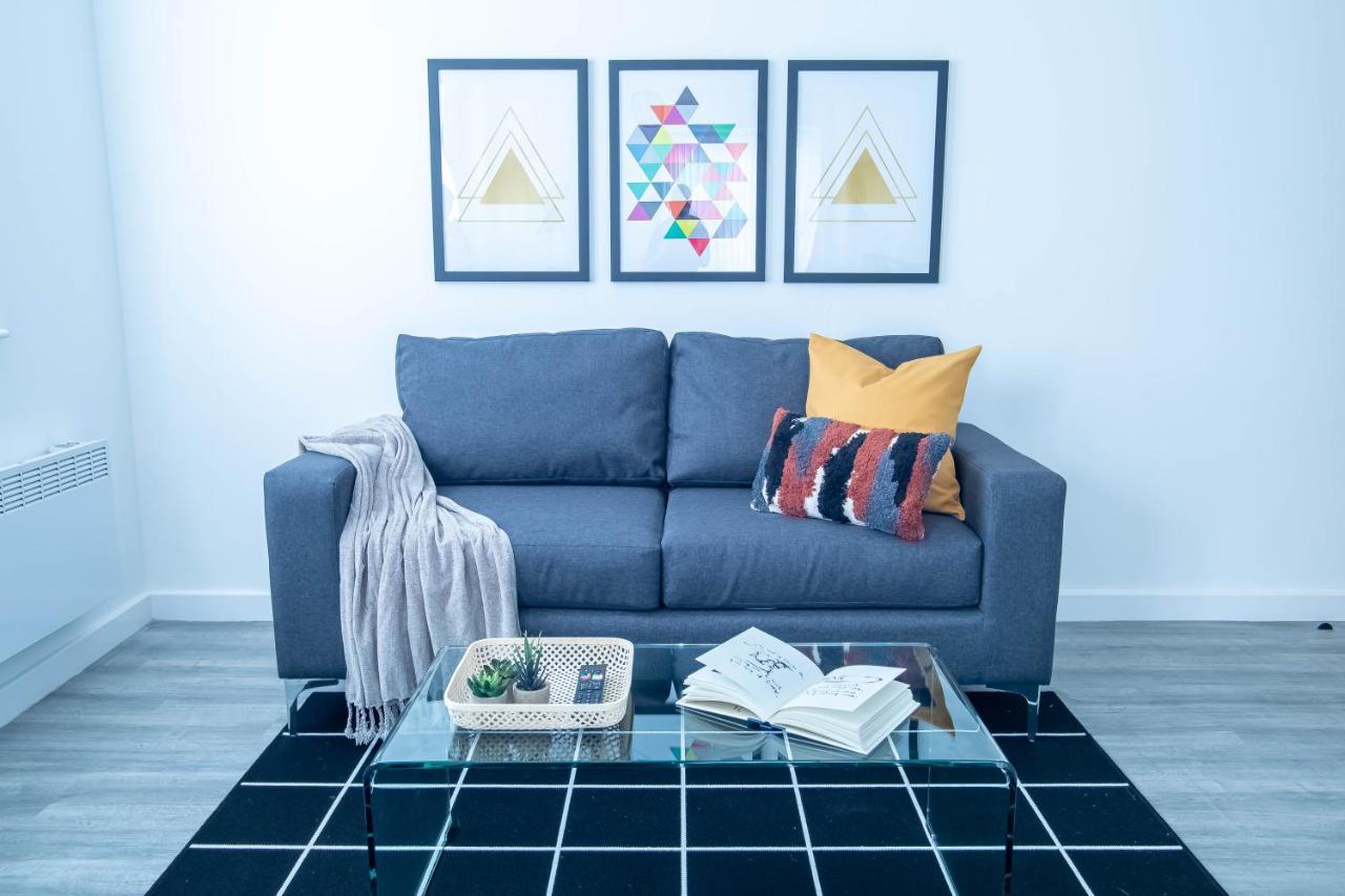 Luxury Apartments Available Next To Train Station - The Wallgate Apartments Wigan - Free Parking Luaran gambar