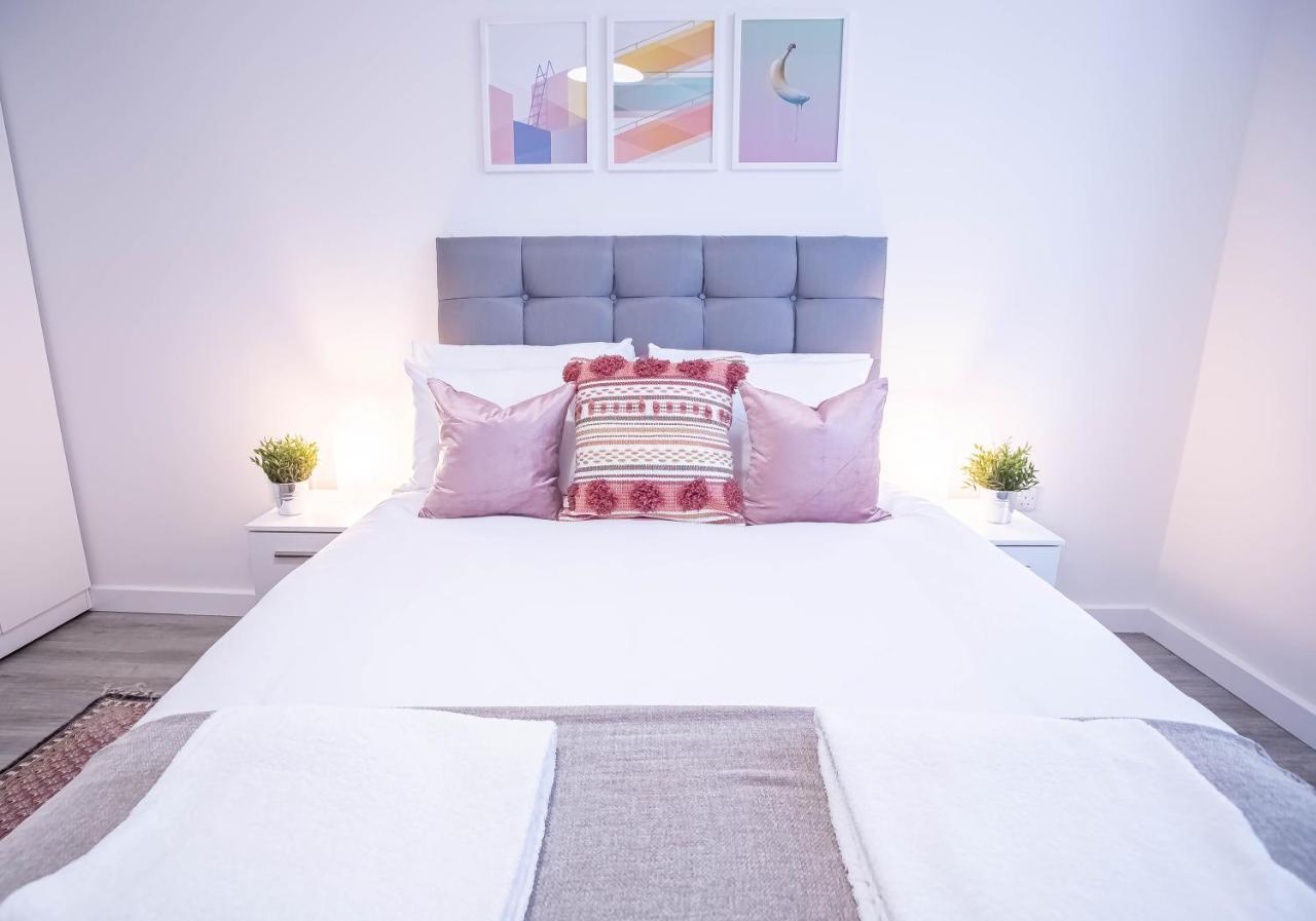 Luxury Apartments Available Next To Train Station - The Wallgate Apartments Wigan - Free Parking Luaran gambar