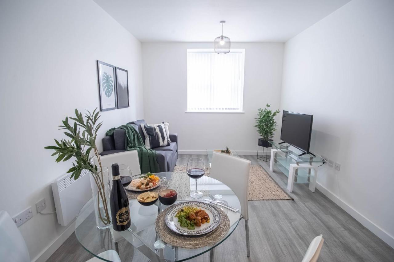 Luxury Apartments Available Next To Train Station - The Wallgate Apartments Wigan - Free Parking Luaran gambar